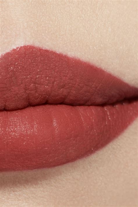 ROUGE ALLURE VELVET Luminous matte lip colour 51 - Légendaire | CHANEL