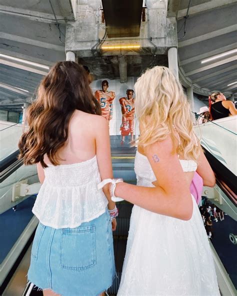 Hailey Reed (@hhaileyreed) • Instagram photos and videos