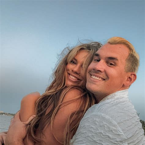 I have never laughed so hard in my life #paintyourspouse #marriedlife