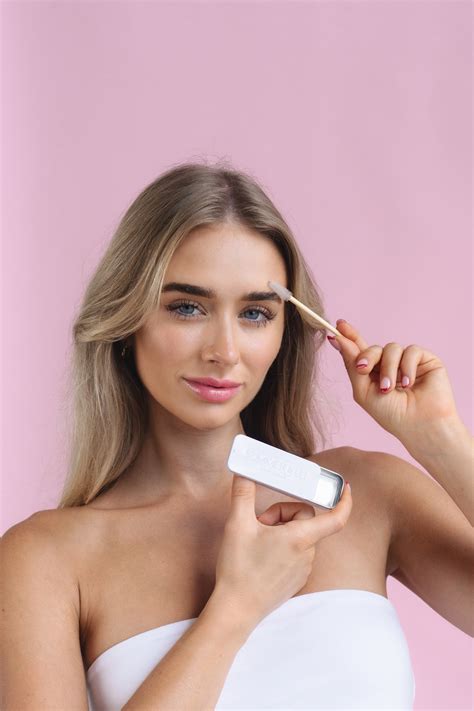 Game Changer: Why Brow Soap is a Must-Have – Summer & Lu