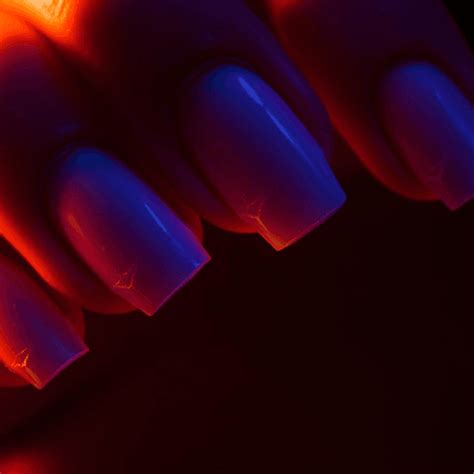 how to fix broken nails