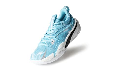 Tênis Feminino Que Combina Com Tudo - Puma lançará tênis inspirado no NES; novos calçados da linha Super ...