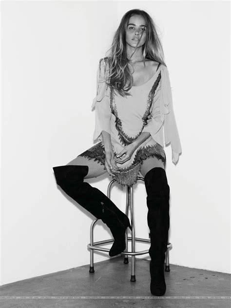 2009 | Photoshoot #003 (Outtakes Set 5) - isabellucasfancom photoshoot