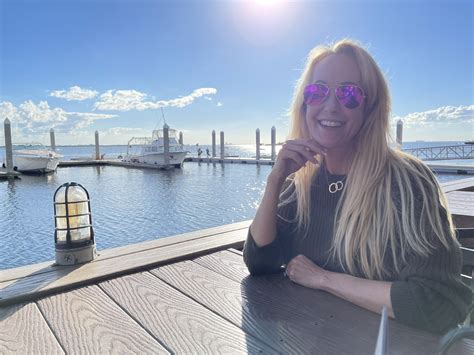 TW Pornstars - 1 pic. Brandi Love ®. Twitter. Living the #SaltLife in #