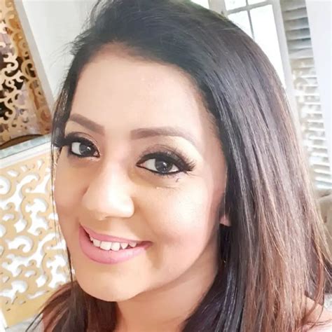 Sinhala Actress Nimanthi Porage Biography, News, Photos, Videos | NETTV4U