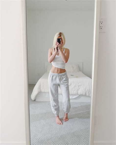 kayla (@kaylavoid) • Instagram photos and videos