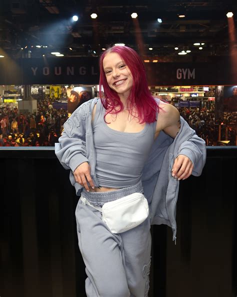 Charlotte Schaech (@fitbycharlotte_) • Instagram photos and videos