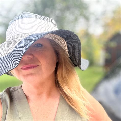 Fort McMurray Real Estate Agent: Suzanne Anderson, REMAX Connect | REMAX