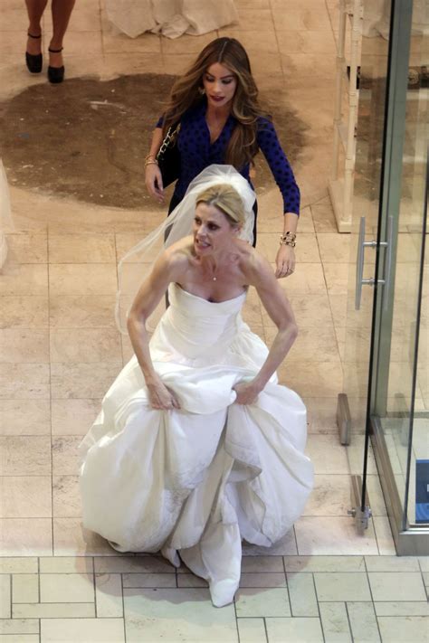 SOFIA VERGARA and JULIE BOWEN on the Set of Modern Family – HawtCelebs