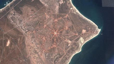 Координаты в Google Earth. Необычные места на картах Google - Мир фактов