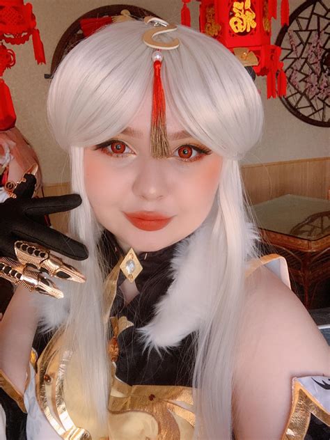 My makeup for Ningguang turned out pretty cute! Geo supremacy! : r ...