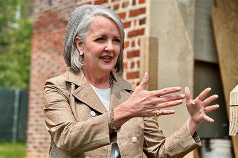 State preservationists work to restore 'storage shed' to its place in