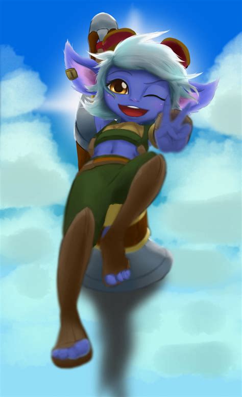 tristana by Markkiee on DeviantArt