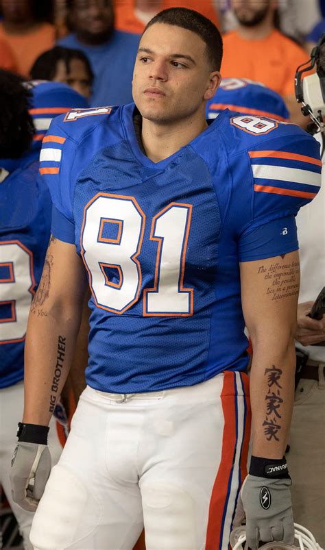 ‘American Sports Story: Aaron Hernandez’: The Tragic True Story Behind