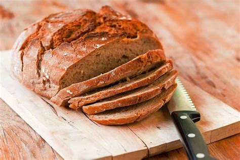 Ausflugstipp: Lernen wie aus Korn ein Brot wird auf dem Bürginhof in ...