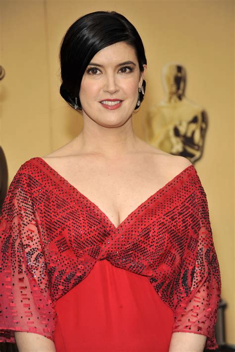 Is Phoebe Cates' 2024 Plan REALLY This Bold? Experts Weigh In. Image 8