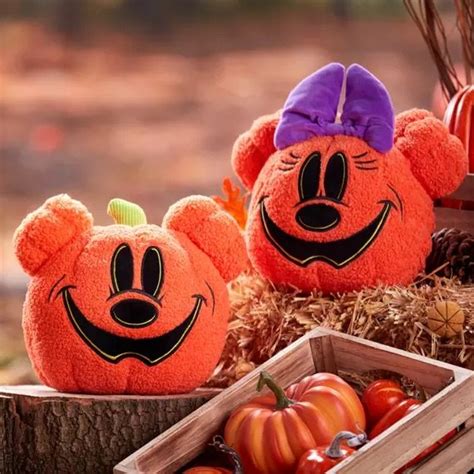 Mickey Mouse Family Halloween Collection on Disney Store — EXTRA MAGIC MINUTES