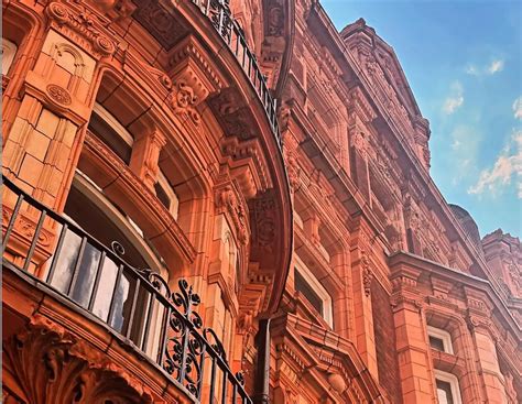 Nikole Read takes Antillia to the Middle East: Expanding British luxury