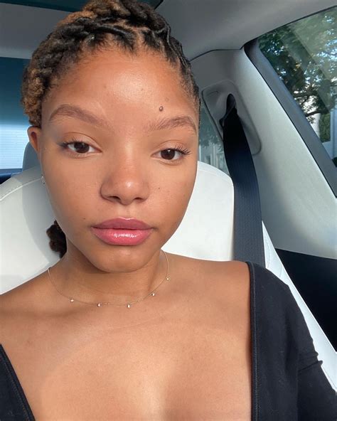 Halle on Twitter | Halle bailey, Halle, Halle bailey aesthetic