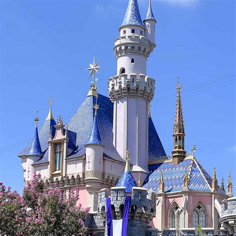 Jenna Loves Magic - Jenna Loves Magic