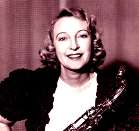 Peggy Gilbert, la heroína del jazz que defendió el rol de la mujer en