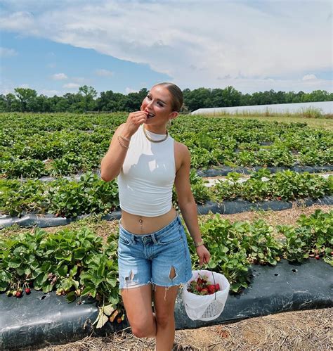 Lyla Davis :)) (@lyla_davis_) • Instagram photos and videos