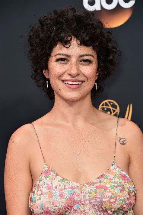 Foto: Veja fotos dos looks das famosas no tapete vermelho da 68ª edição