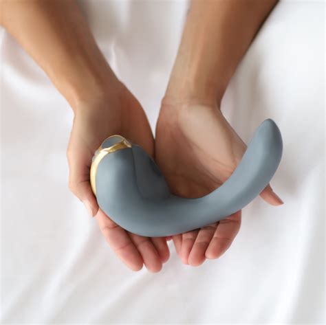 Lora DiCarlo returns to CES with new sex toys after 2019 ban