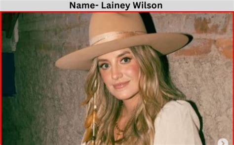 lainey wilson dump truck Archives | NewCelebWiki