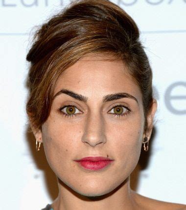 summer phoenix net worth