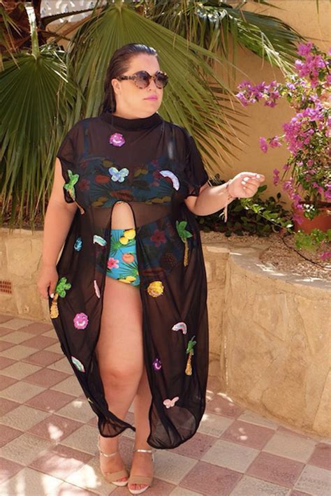 19 English Plus Size Bloggers To Know Because In A Population Of 53