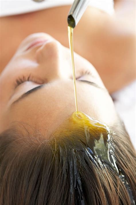 Everything you need to know about mixing oils for hot oil treatment 12