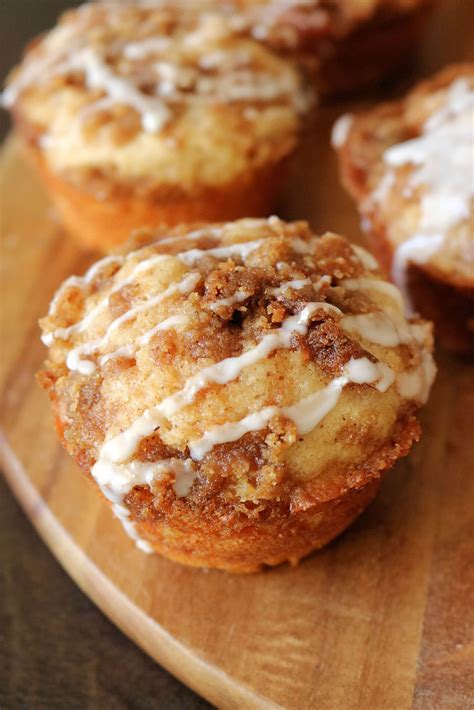 Easy Cinnamon Coffee Cake Muffins Recipe - Kindly Unspoken