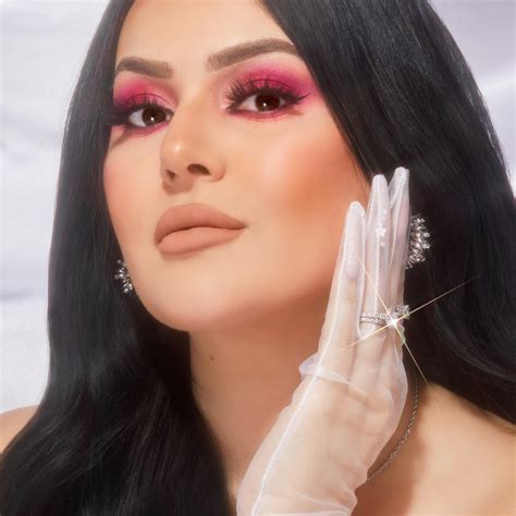 GlambyCandy