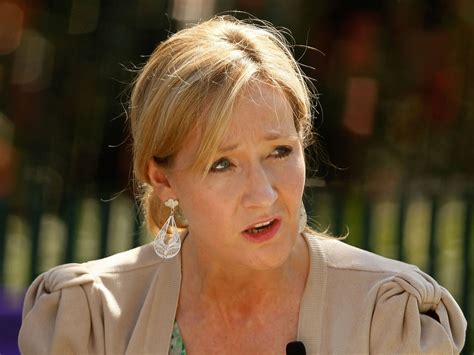 JK Rowling suing the Daily Mail for libel over 'single mother sob story
