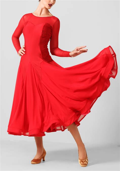 Red and Rose Jacquard Fabric Luxury Crepe Ballroom Smooth Practice