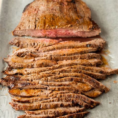 How To Cook Flank Steak In A Pan - Mealvalley17
