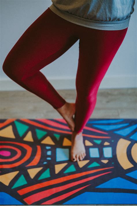 Doria Yoga - Stretch and move in the nude. Today Tuesday at 17:00