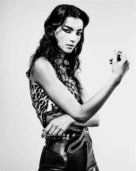 Tindi Mar by Cruz Valdez for Interview Issue 537 - fashionotography