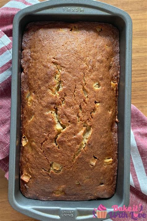 Apple Banana Bread (Incredibly Flavorful, Moist Banana Bread!)