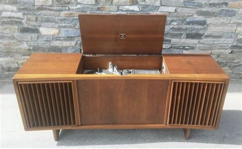 Pin by #baristahubs on Vintage stereo console | Turntable furniture ...