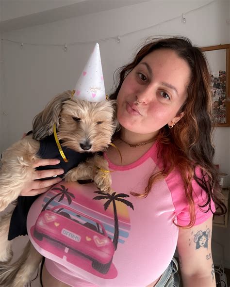 cris (@ariesbaddiex) • Instagram photos and videos