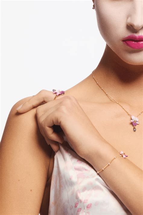 Aster, Lily & Acanthus – Symbolic Floral Jewellery | Les Néréides – Les