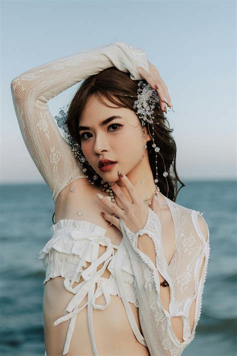 Brianna+Beach+Feet Photos, Download The BEST Free Brianna+Beach+Feet