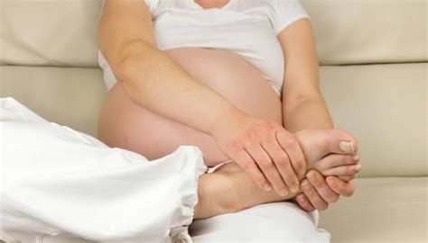 O Que Fazer Para Desinchar Os Pés Na Gravidez - 7 Dicas Infalíveis para Aliviar Pés Inchados na Gravidez