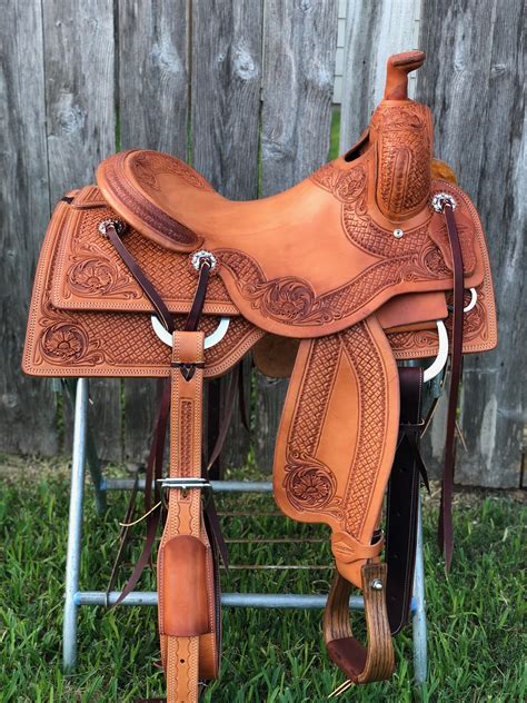 custom saddles   saddles  suit