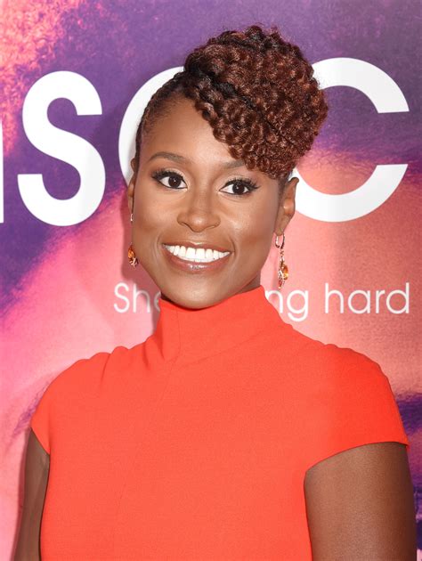 Issa Ray Issa Rae Offers Aspiring Female Directors A Chance To Shine