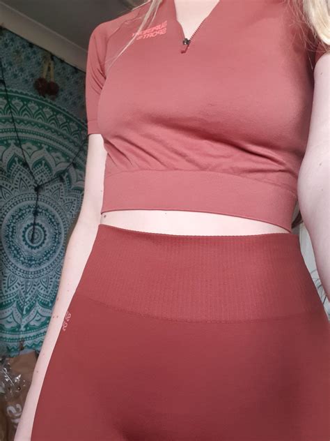 What colour season do these colours sit in? : r/coloranalysis
