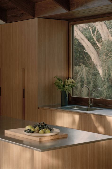 Marianne House by Victoria Merrett Architects | House, House styles