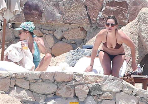 Rumer Willis Nue dans iCloud Leak Scandal